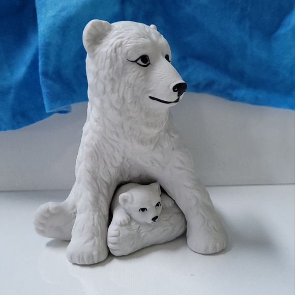 Vintage 1974 Aldon porcelain polar bear - Picture 5 of 8
